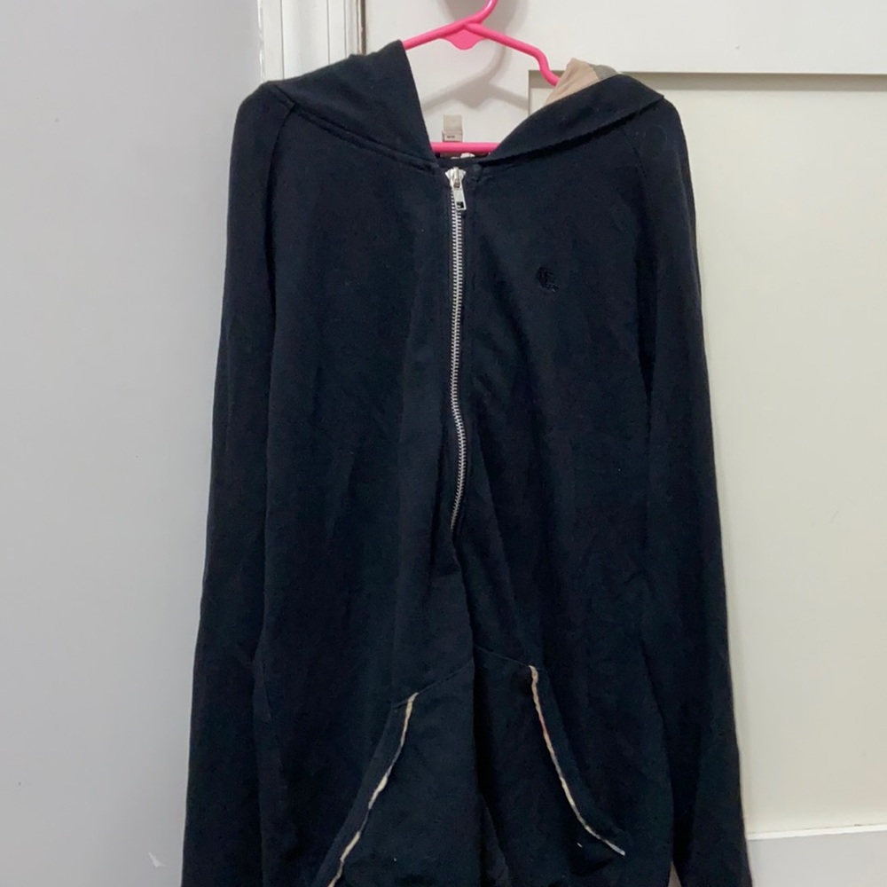 Burberry sweater!! Great, pretty classic sweater to have!